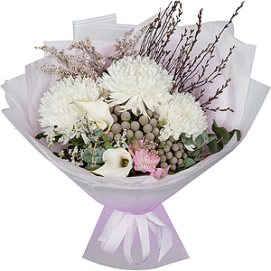 Magnum White Chrysanthemum - 3, Calla lilies - 2, Alstromeria white, soft pink - 3, Brunia Green Lanuginosa (1 pc.), Solidago (1 pc.), Ozotamnus, Limonium (1 pc.), Eucalyptus, Artificial branch, Wrapping Paper