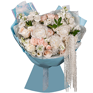 Peony white - 3, Peony style roses - 3, White rose 50 cm Ecuador - 7, White Matthiola - 15, Peony sprayrose - 3, Baltica White Spray Chrysanthemum - 6, lisianthus - 3, Pittosporum, Decorative element small, Wrapping Paper, Amaranth stabilized