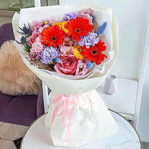 Vivid Colors with delivery Ryazan