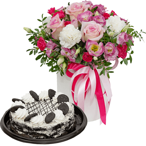 Darling with cake with delivery Ryazan