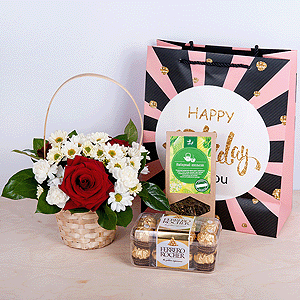 Gift set "Flower basket, sweets and tea" with delivery Ryazan