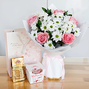 Gift set "Provence Aroma with candies and tea" with delivery Ryazan