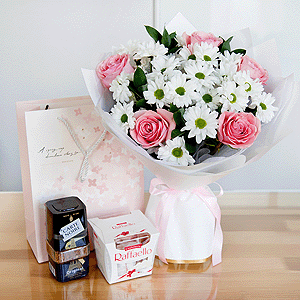 Gift set "Provence Aroma with candies and coffee" with delivery Ryazan