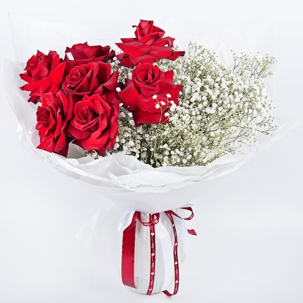 Rose Red 50 cm Ecuador - 9, Gypsophila - 5, Wrapping Paper, Ribbon