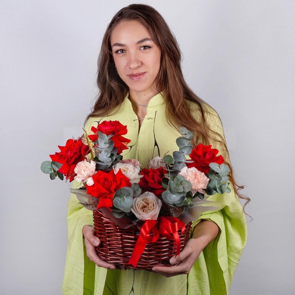 Rose Red 50 cm Ecuador - 5, Peony style roses - 3, Pink carnation - 7, Small Basket, Oasis, Eucalyptus, Asparagus umbelatus (1 pc.), Wrapping Paper