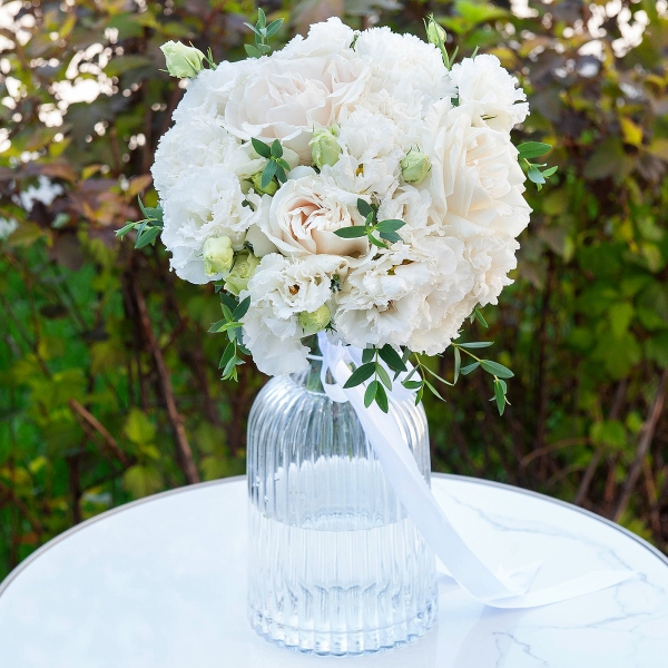 White rose 50 cm Ecuador - 3, lisianthus - 4, Carnation white, cream, Eucalyptus parvifolia (1 pc.), Ribbon