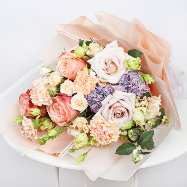 Peony rose Kahala 50 cm - 4, Rose Powder 50 cm Ecuador (Quicksand, Menta) - 5, lisianthus - 4, Spray rose: white, cream, light pink 50 cm - 4, Lilac carnation - 4, Carnation white, cream - 4, Symphoricarpos, Wrapping Paper