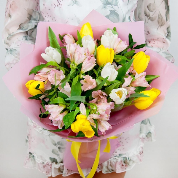 Alstromeria white, soft pink - 9, Tulip white - 9, Yellow tulip - 8, Pistachio, Wrapping Paper, Ribbon