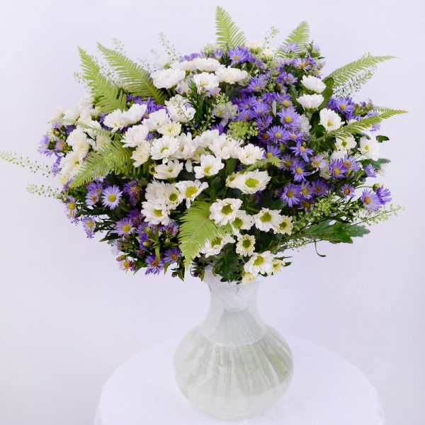 Santini White Spray Chrysanthemum - 14, Lilac aster - 7, Green bell (1 pc.), Ambrella, Ribbon