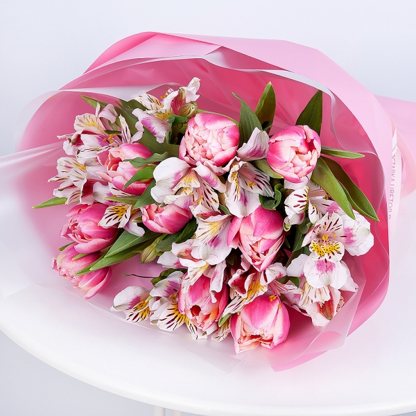 Alstromeria white, soft pink - 7, Pink tulip - 12, Wrapping Paper, Ribbon