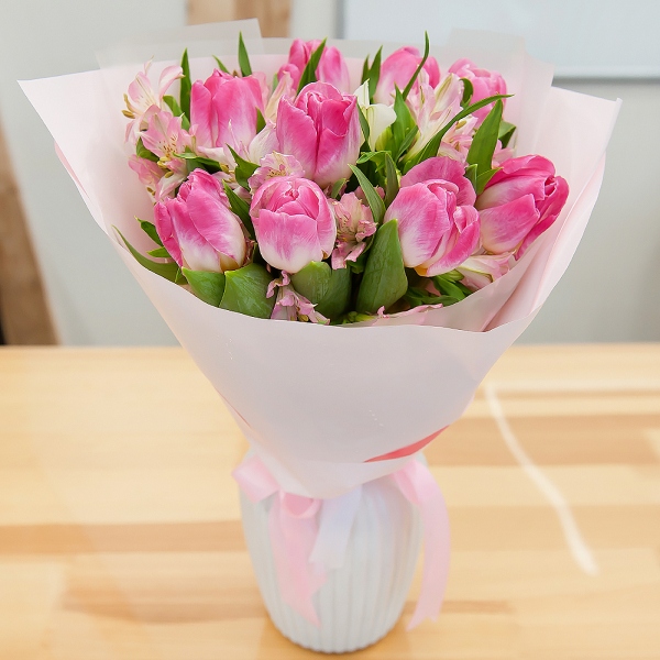Alstromeria white, soft pink - 7, Pink tulip - 12, Wrapping Paper, Ribbon