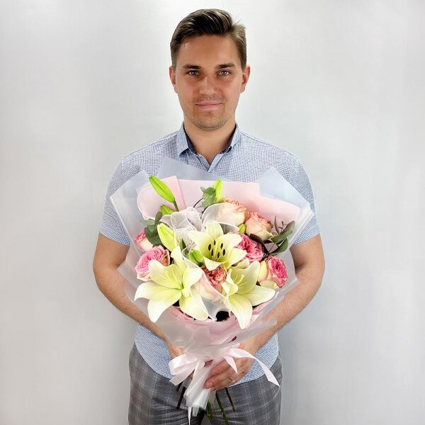Peony style roses - 9, Lilies - 3, Eucalyptus, Wrapping Paper
