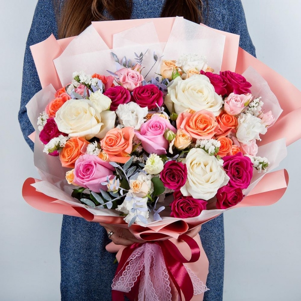White rose 50 cm - 5, Pink rose 50 cm - 5, Spray rose: white, cream, light pink 50 cm - 3, lisianthus - 2, Bright pink spray rose mix, 50 cm - 3, Spray rose: yellow, orange 50 cm - 3, White statice, Pistachio, Wrapping Paper