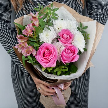 Baltica White Spray Chrysanthemum - 1, Alstromeria white, soft pink - 1, Pink rose 50 cm - 3, Pistachio, Wrapping Paper, Ribbon