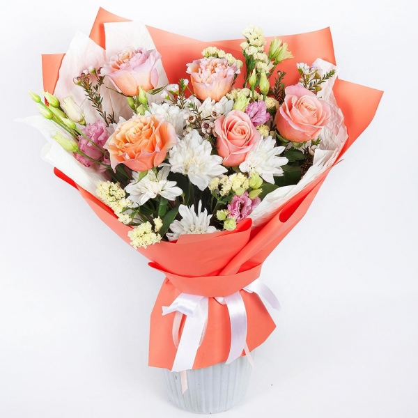 Baltica White Spray Chrysanthemum - 2, Pink Lisianthus (Eustoma) - 1, Peony rose Kahala 50 cm - 7, Waxflower (1 pc.), Yellow Statice, Wrapping Paper