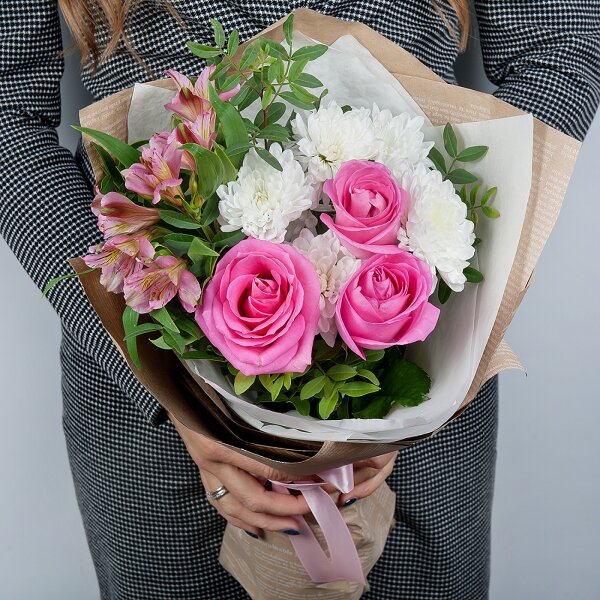 Baltica White Spray Chrysanthemum - 2, Alstromeria white, soft pink - 2, Pink rose 50 cm - 7, Pistachio, Wrapping Paper, Ribbon
