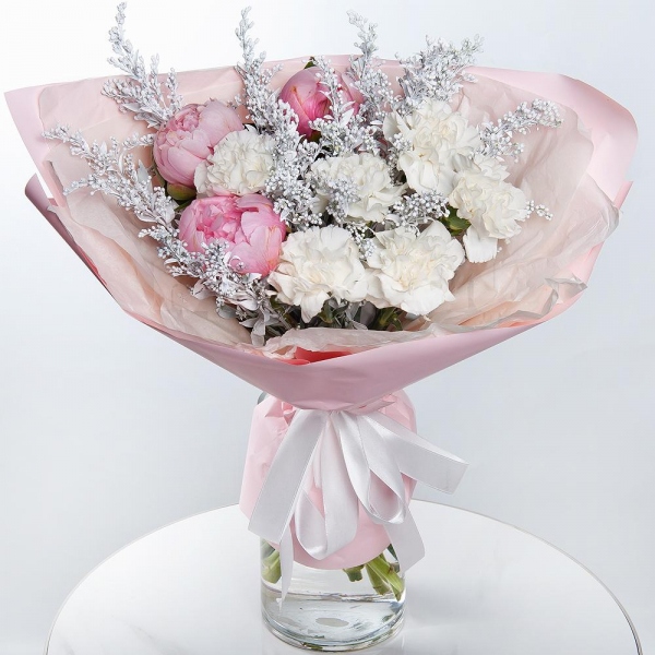 Peony pink - 5, Carnation white, cream - 10, Solidago (1 pc.), Wrapping Paper