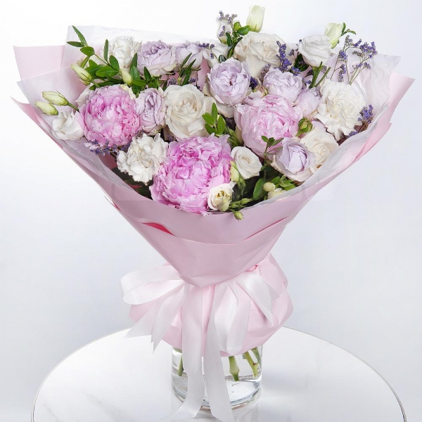 Peony pink - 3, Spray peony rose Lavander, 50 cm - 3, lisianthus - 3, Carnation white, cream - 6, White rose 50 cm - 5, Limonium (1 pc.), Pistachio, Wrapping Paper