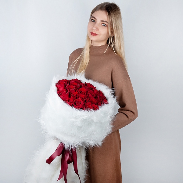 Red rose 70 cm Ecuador - 33, Faux Fur, Ribbon