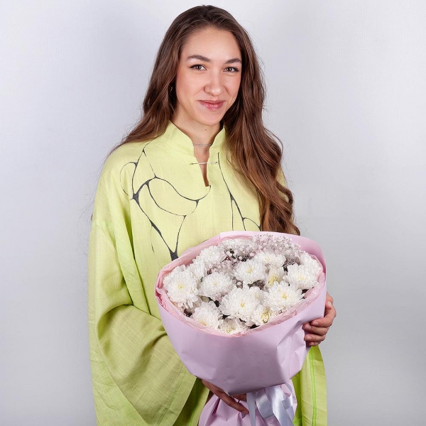 Baltica White Spray Chrysanthemum - 5, Gypsophila - 3, Wrapping Paper